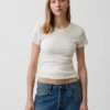 Camiseta de cuello redondo con punto pointelle