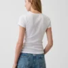Camiseta de cuello redondo con punto pointelle