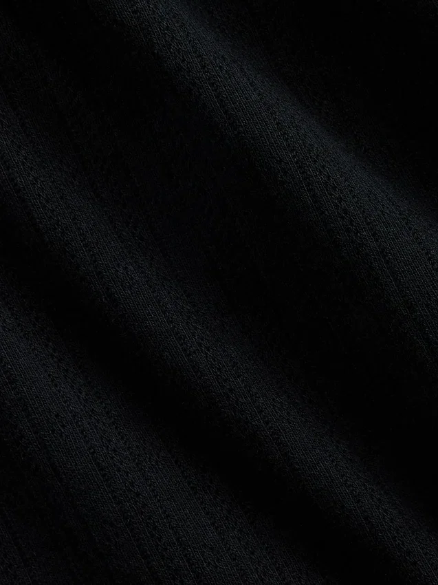 Camiseta de cuello redondo con punto pointelle