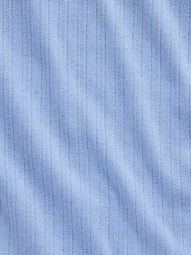 Camiseta de cuello redondo con punto pointelle