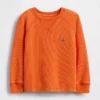 Camiseta de cuello redondo con textura para bebés y niños