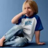 Camiseta de manga raglán «Get Blue» para bebés y niños