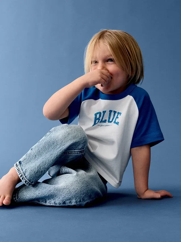 Camiseta de manga raglán «Get Blue» para bebés y niños