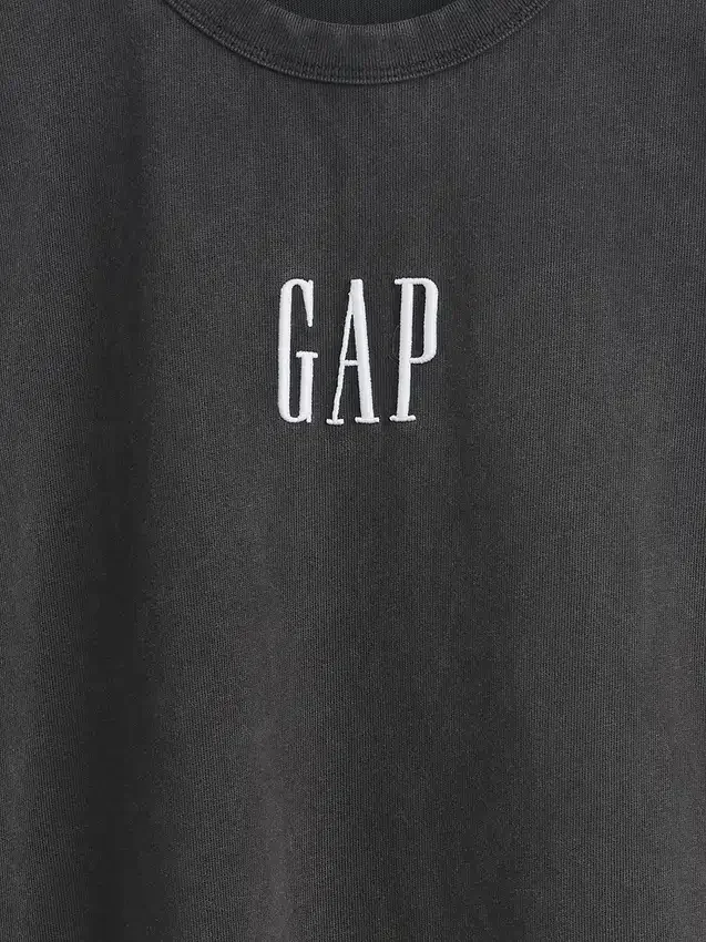 Camiseta de peso grueso con logo y corte holgado
