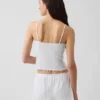 Camiseta de pijama con punto calado y dobladillo ondulado