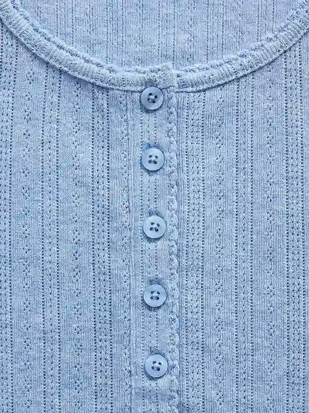 Camiseta de pijama Henley de punto calado de GAP × Summer Fridays