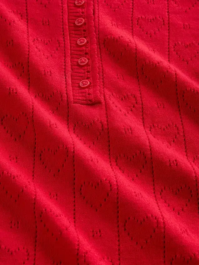 Camiseta de pijama ligera de CashSoft con diseño de corazones en punto calado