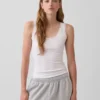 Camiseta de tirantes de pijama con ribete de encaje y canalé fino