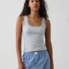 Camiseta de tirantes de pijama con ribete de encaje y canalé fino