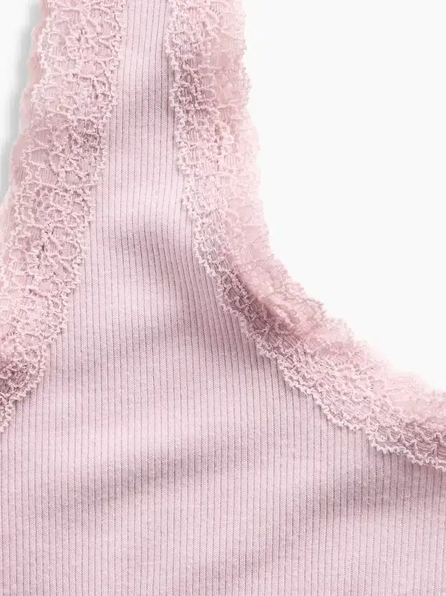 Camiseta de tirantes de pijama con ribete de encaje y canalé fino