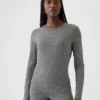 Camiseta GapFit de jersey liso