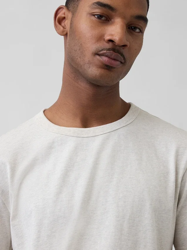 Camiseta holgada para adulto