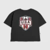Camiseta infantil con diseño de escudo de fútbol de EE. UU.