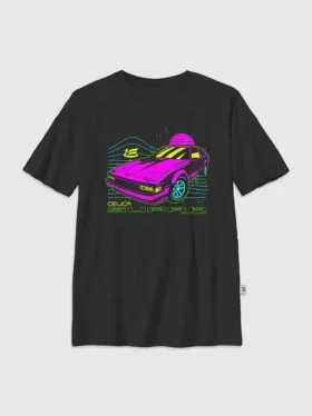 Camiseta infantil con diseño gráfico del Toyota Supra en colores neón