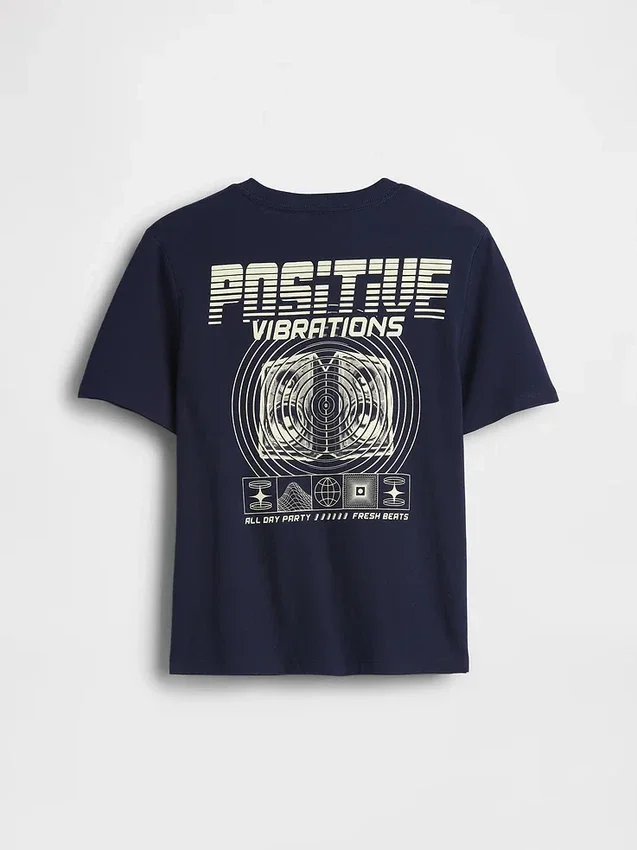 Camiseta infantil con estampado