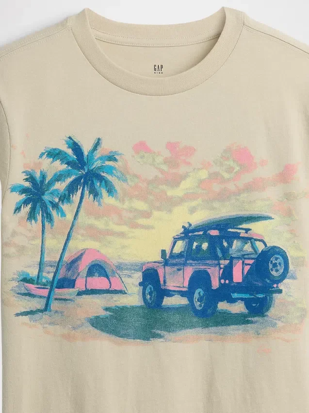 Camiseta infantil con estampado