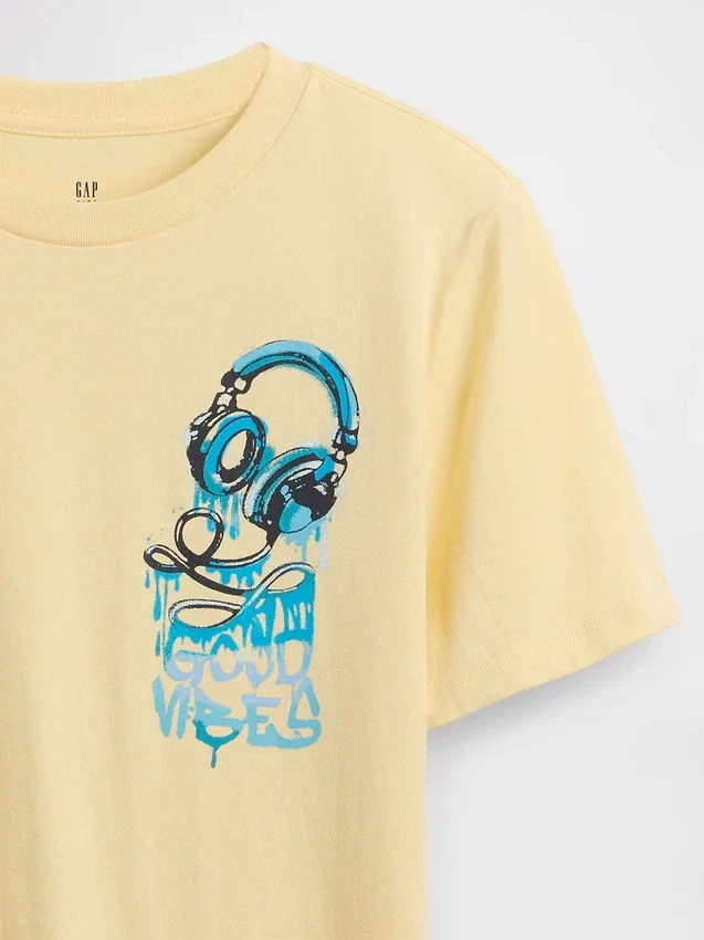 Camiseta infantil con estampado