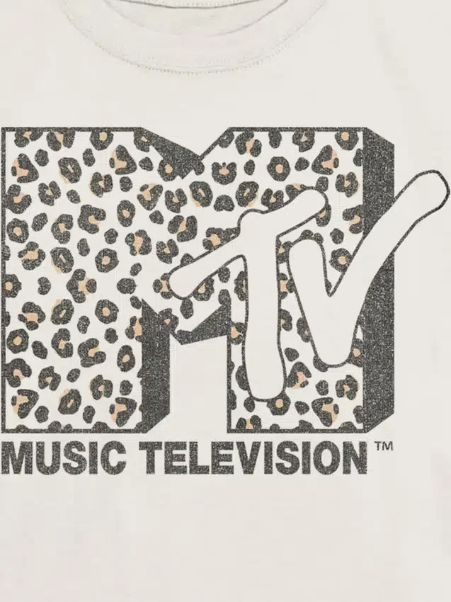 Camiseta infantil con estampado del logotipo de MTV con motivo de leopardo