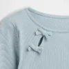 Camiseta infantil con lazo de punto elástico