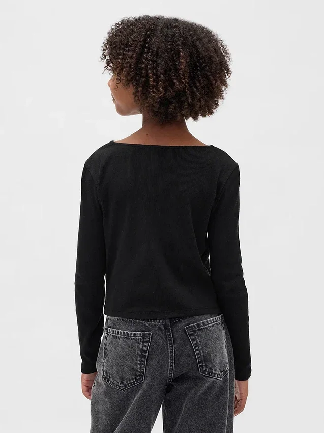 Camiseta infantil con lazo en el cuello