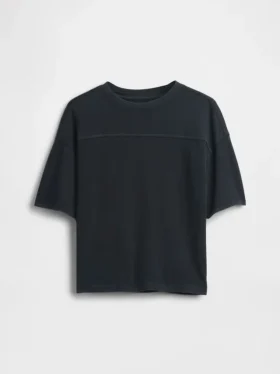 Camiseta infantil de punto grueso con costuras