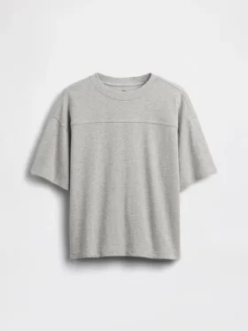 Camiseta infantil de punto grueso con costuras