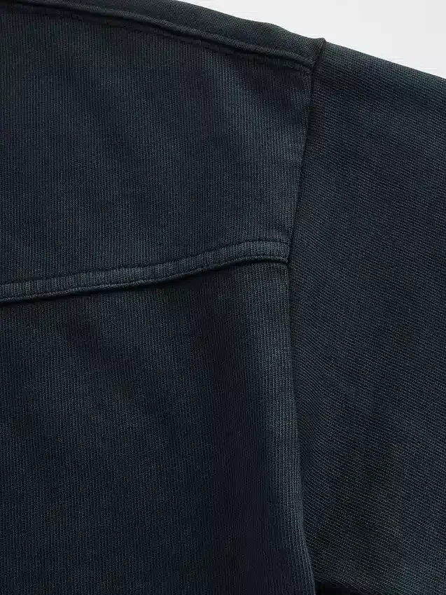 Camiseta infantil de punto grueso con costuras