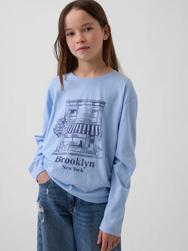 Camiseta infantil holgada con estampado gráfico