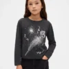 Camiseta infantil holgada con estampado gráfico