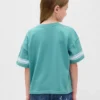 Camiseta infantil oversize con estampado