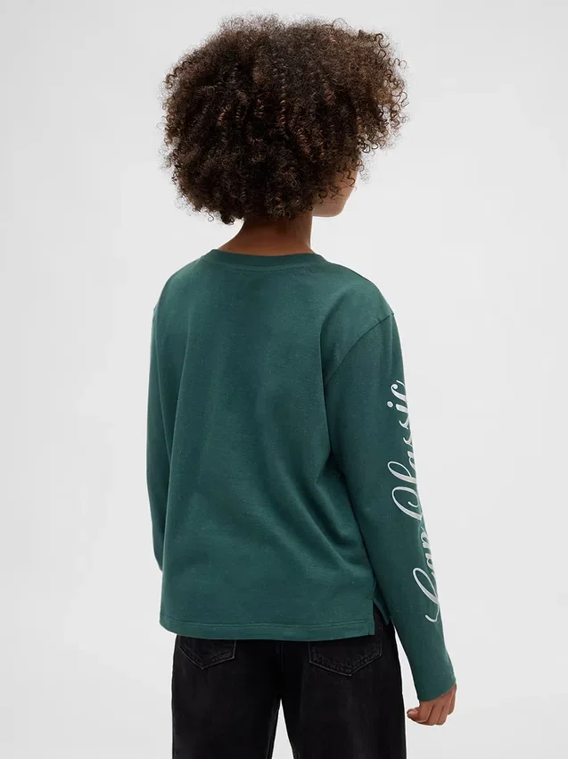 Camiseta infantil oversize con estampado