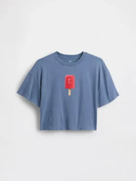 Camiseta infantil oversize de corte cuadrado con estampado gráfico