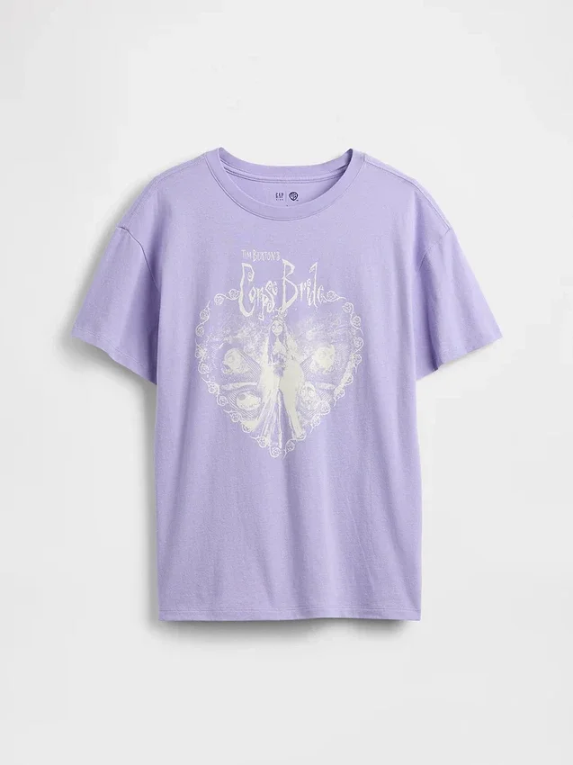 Camiseta infantil oversize tipo túnica con estampado