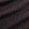 Camiseta moderna con cuello en V