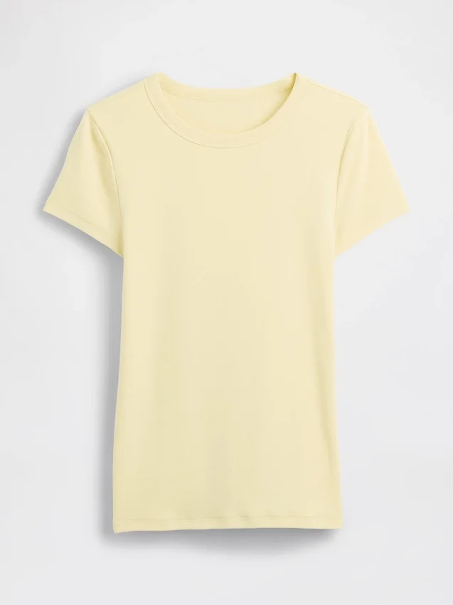 Camiseta moderna de cuello redondo