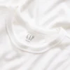 Camiseta moderna de cuello redondo