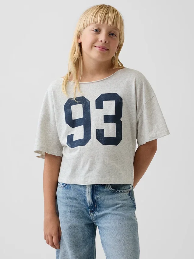 Camiseta oversize de cuello ancho para niño
