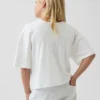 Camiseta oversize de cuello ancho para niño