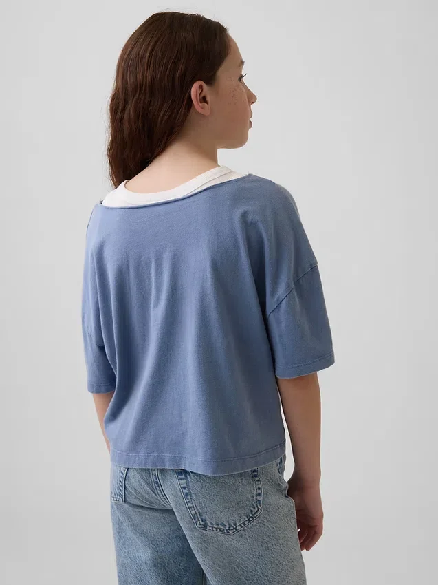 Camiseta oversize de cuello ancho para niño
