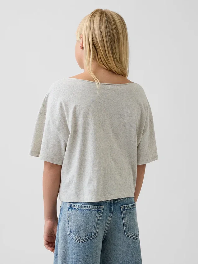 Camiseta oversize de cuello ancho para niño