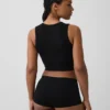 Camiseta sin costuras de canalé corta