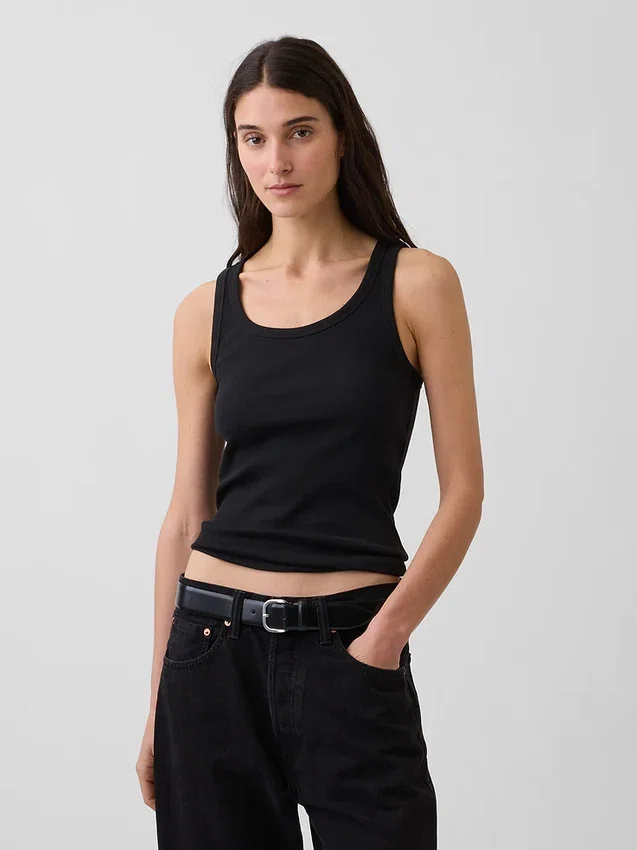Camiseta sin mangas con cuello redondeado acanalado