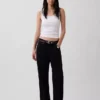 Camiseta sin mangas con cuello redondeado acanalado