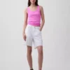 Camiseta sin mangas con cuello redondeado acanalado