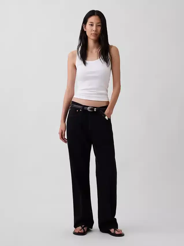 Camiseta sin mangas con cuello redondeado acanalado