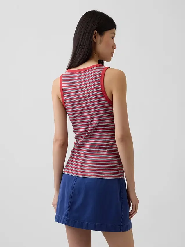 Camiseta sin mangas con cuello redondeado acanalado