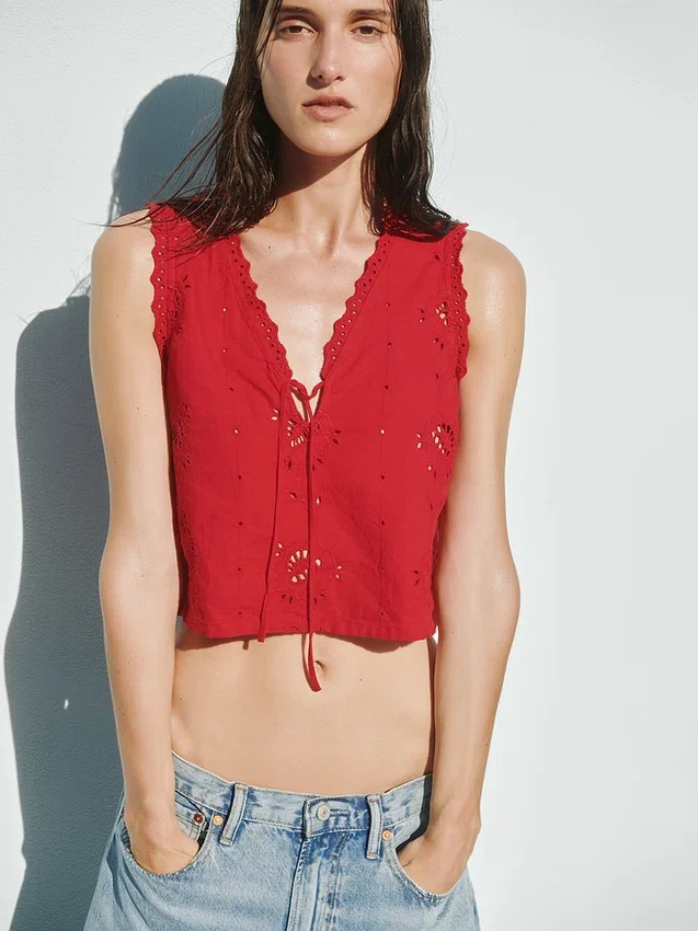 Camiseta sin mangas corta con bordados de mezcla de lino