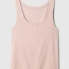 Camiseta sin mangas corta de estilo moderno