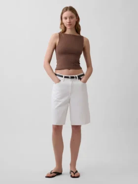 Camiseta sin mangas corta de punto tupido con cuello barco