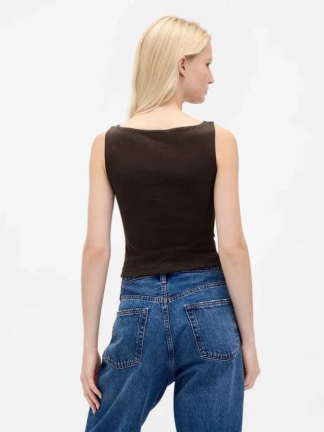 Camiseta sin mangas corta de punto tupido con cuello barco